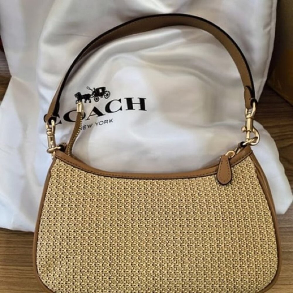 Coach Teri Straw Shoulder Bag Convertible - Picture 2 of 7